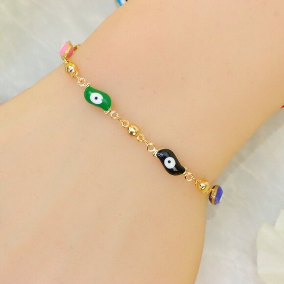 "Minimalist Bracelet, Sleek & Modern Design, Women’s Fashion, YC110042-B - Picture 2 of 10